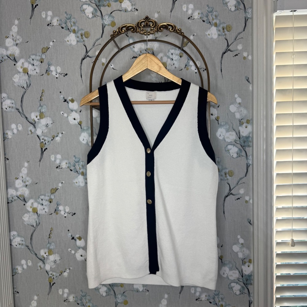 A New Day Cream Black Trim Button Front V-Neck Sweater Vest Large